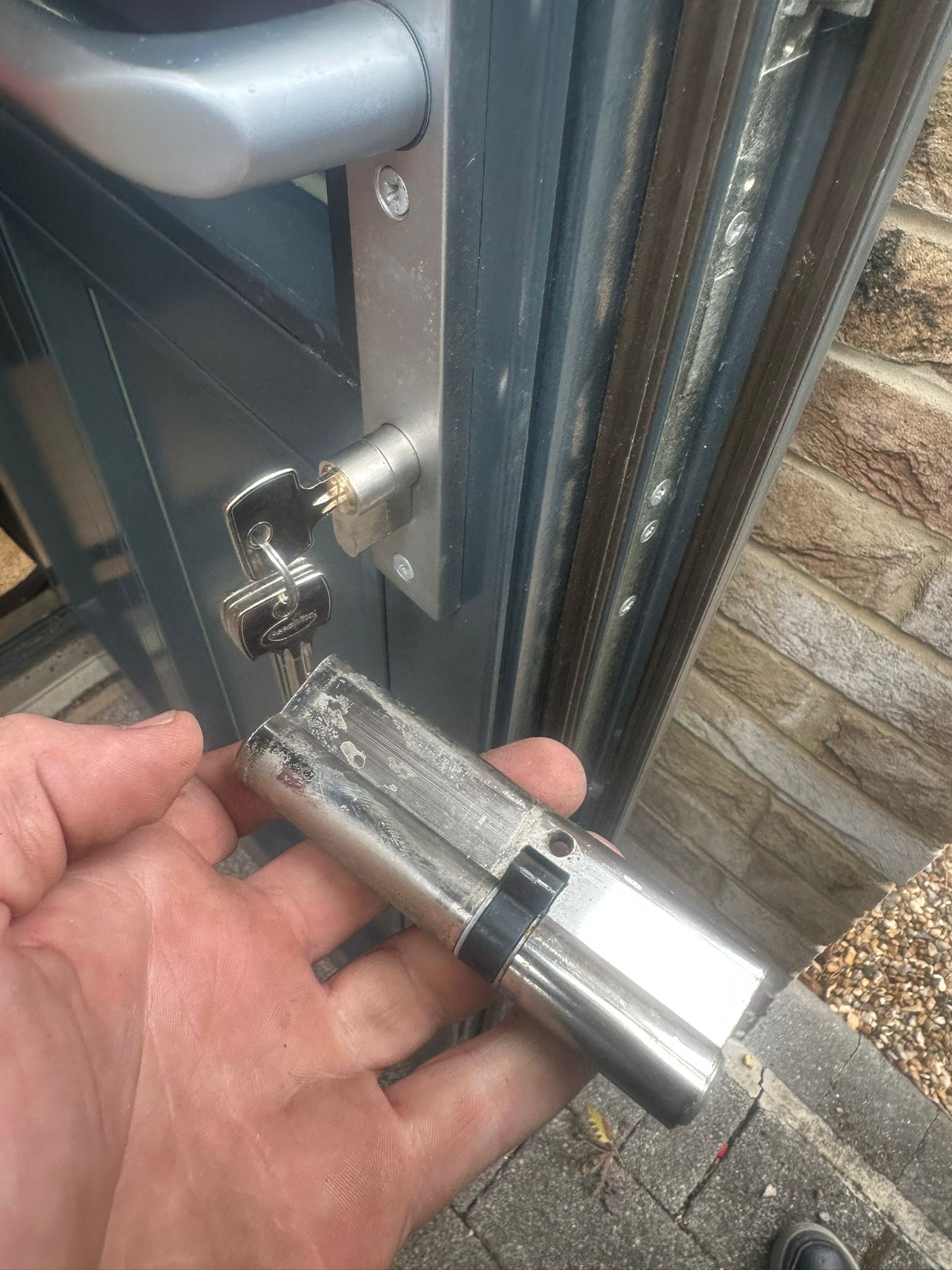 Aluminium door repair South London